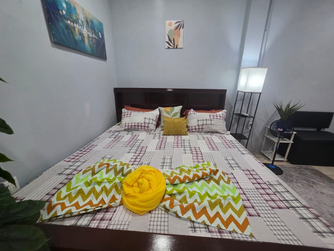 Swan Honeymoon Suite
