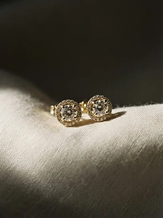 Isla Halo Earrings