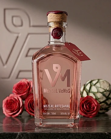 Mezcal Venus - Infusión de Rosas Rojas
