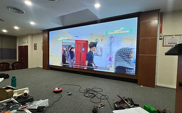 P2 Indoor LED Screen — Majlis Daerah Kampar — Government LED display in Kampar — view 4