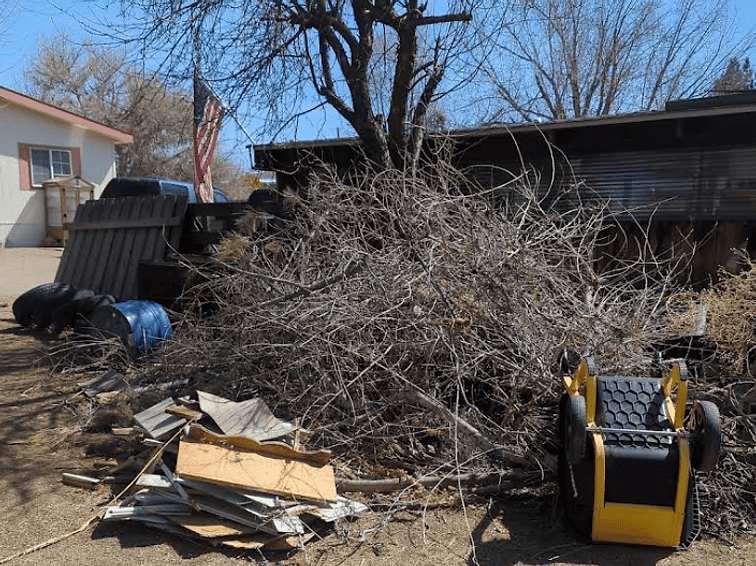 Yard Waste & Outdoor Junk