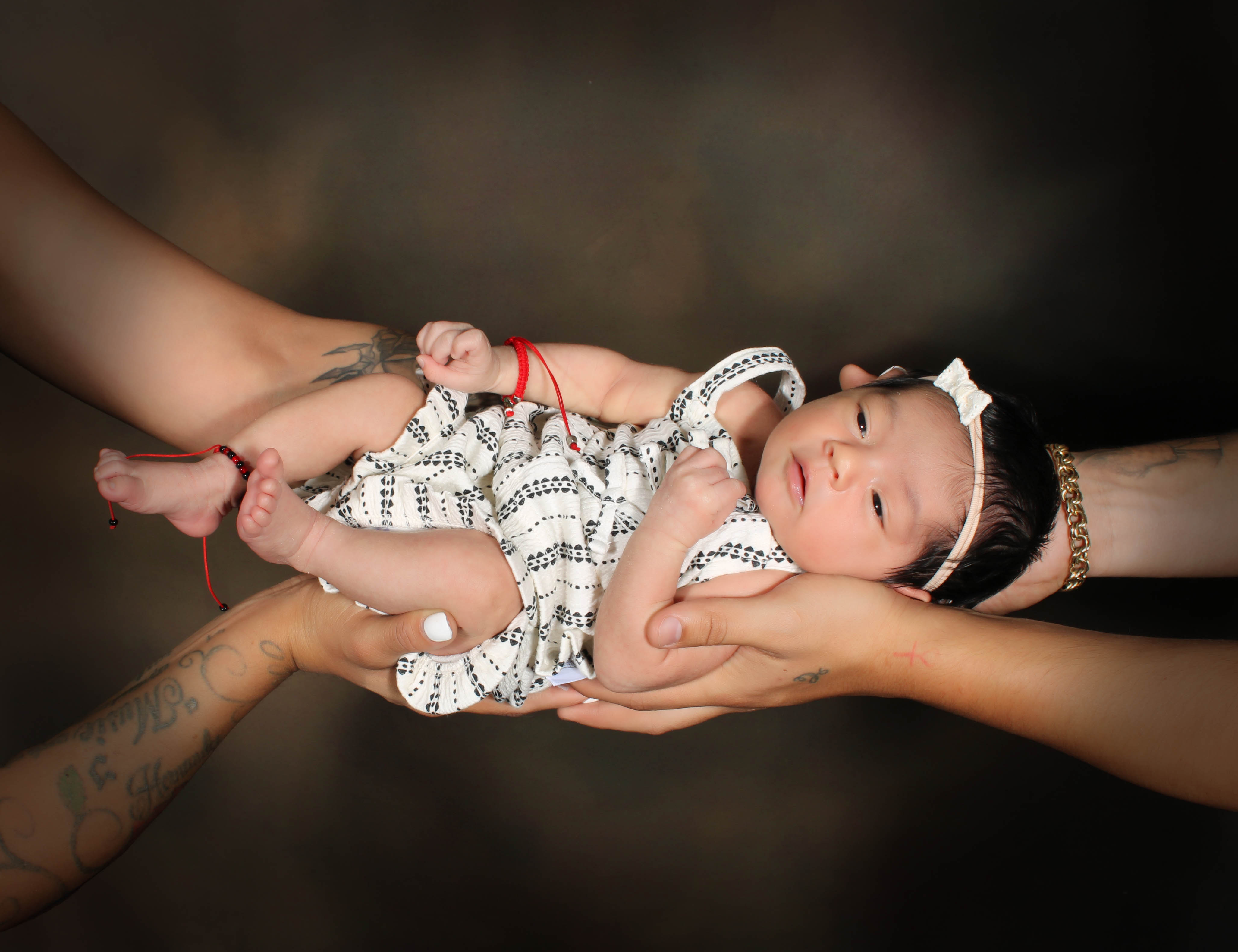 Newborn photography by Click Melau Photo Studio