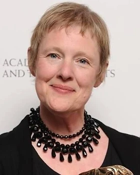 Philippa Lowthorpe