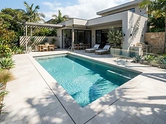 Pavers — Day