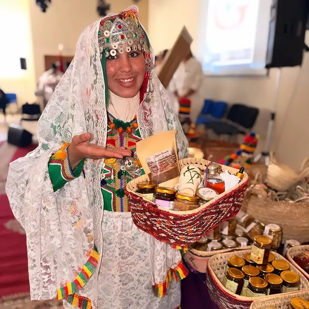 Tapis berbères et poterie artisanale