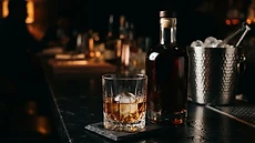 Refined Recovery: Clean Drinks for the Active Man 40 PLUS