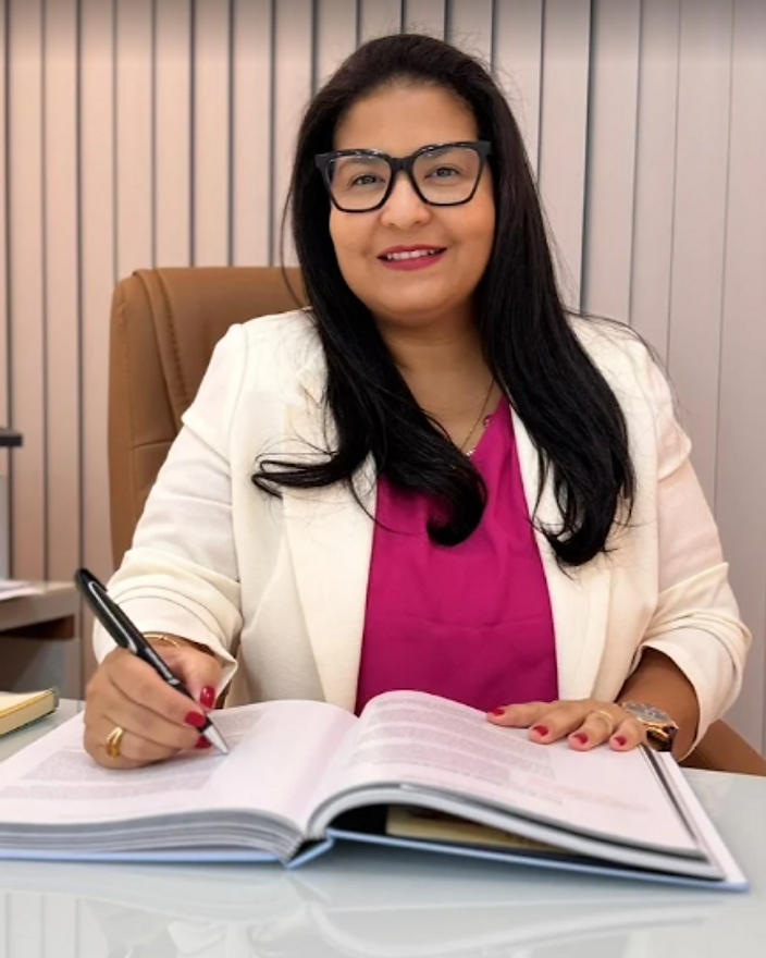 Dra. Andresa Moraes — Cirurgiã-Dentista