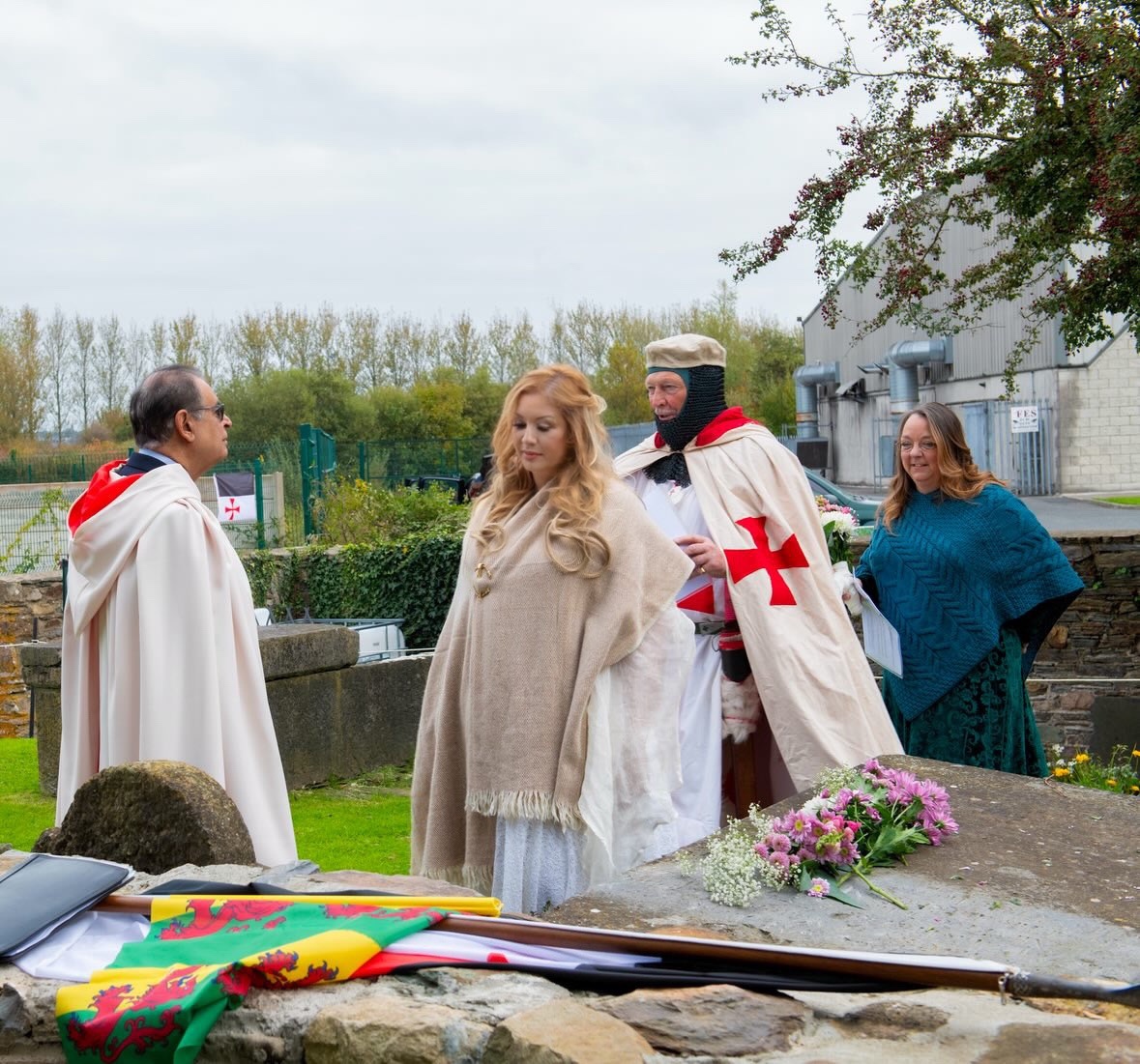 Helena B. Scott with supporters and historical re-enactors at Waterford Templar Historical Day