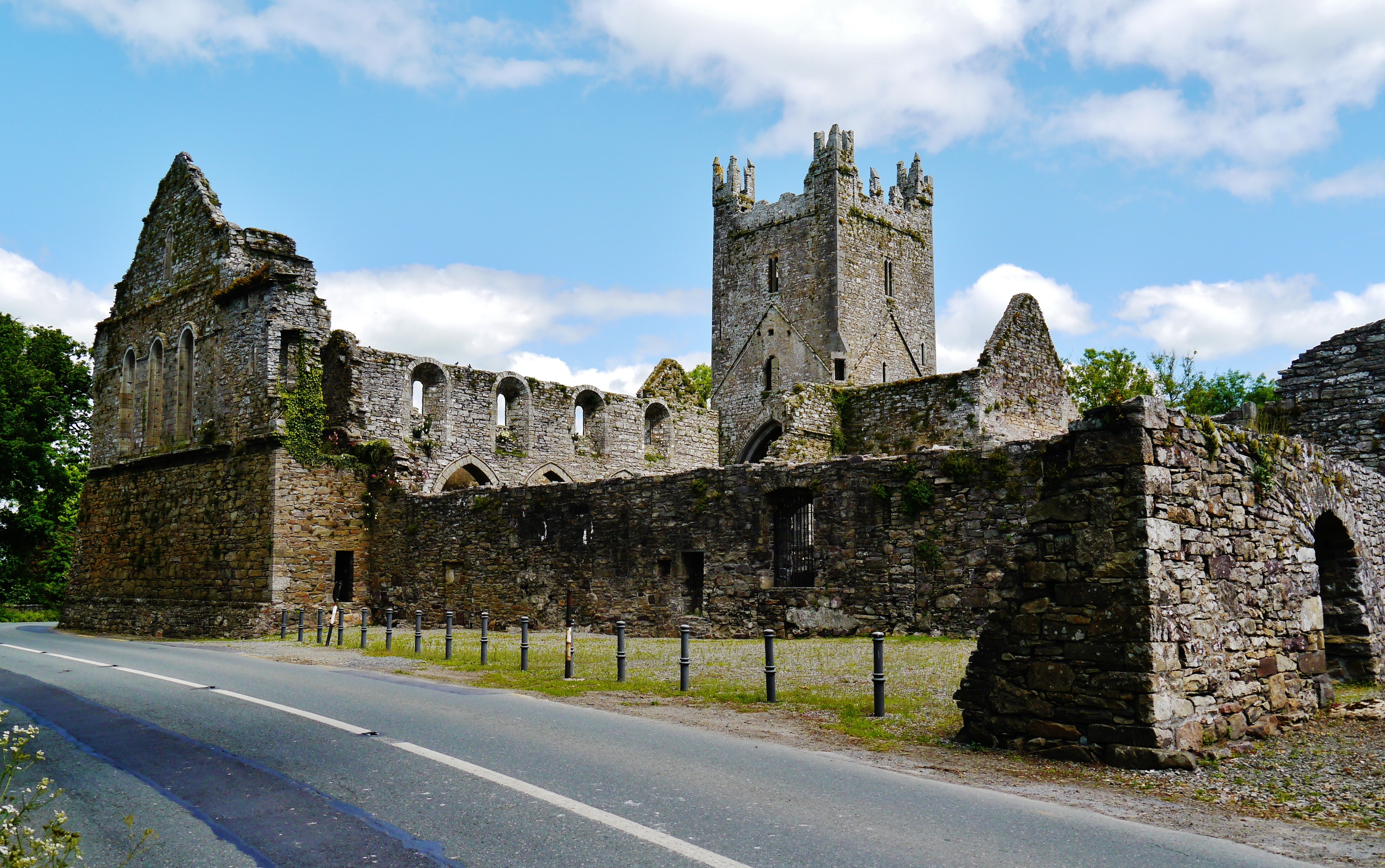 Jerpoint Abbey, County Kilkenny — Cistercian abbey