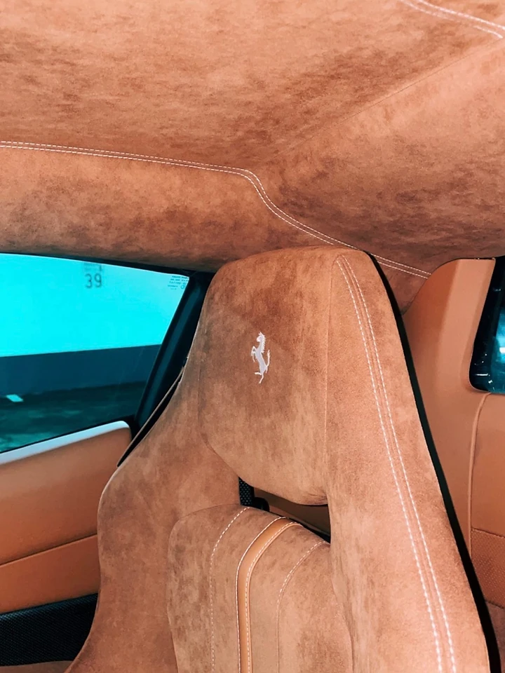 Ferrari stoel detail — Lapis Group