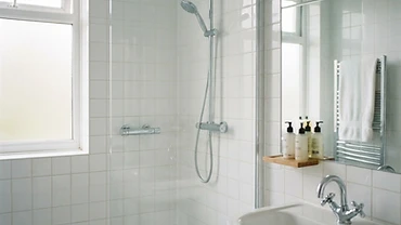 How to Keep Your Bathroom Mould-Free This Winter
