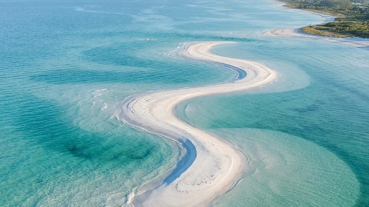 What to Expect on Your First Private Boat Charter in Clearwater Beach