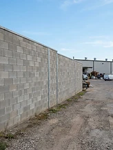 Commercial block wall