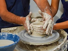 Frittura di mele, bubbling pan