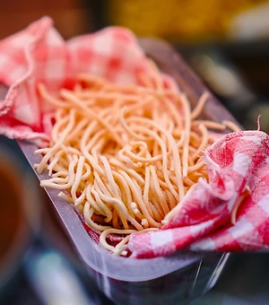 Hand-rolled pici