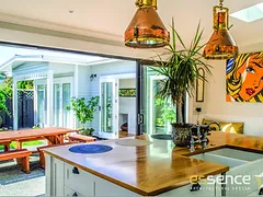 Open Plan Character Bungalow 10