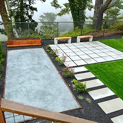 Symmetrical Deck & Lawn
