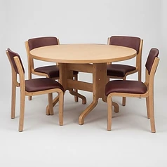 Round Table with DL 110 R Chairs