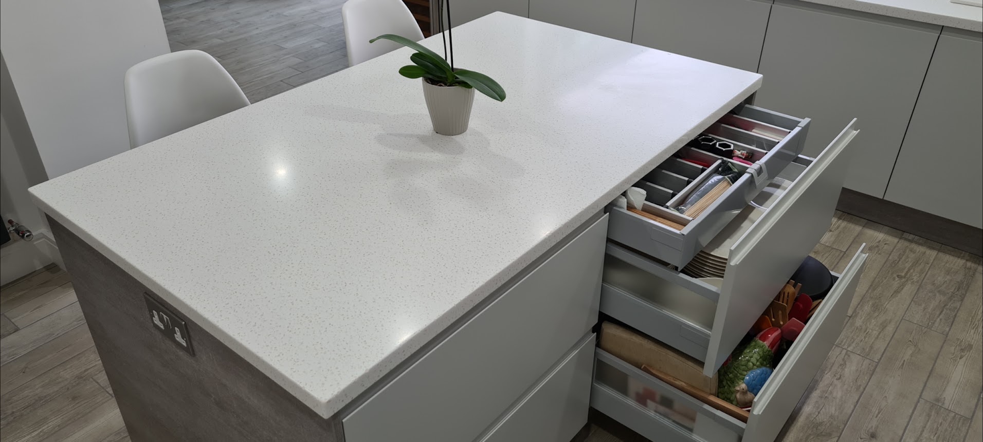 Beautiful Laminate Worktops.