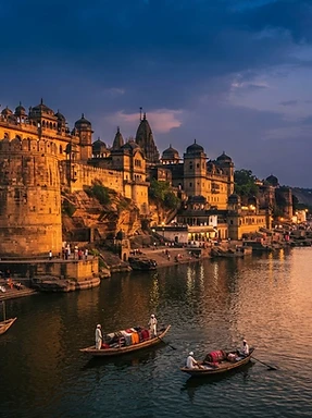 Maheshwar — Ahilya Fort & riverside handloom heritage