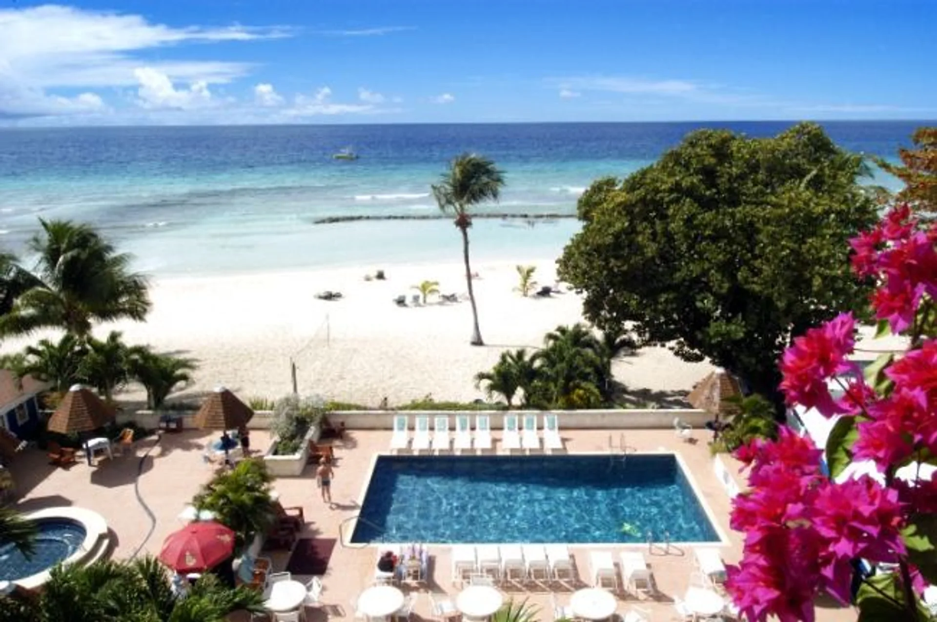 Coconut Court Beach Hotel