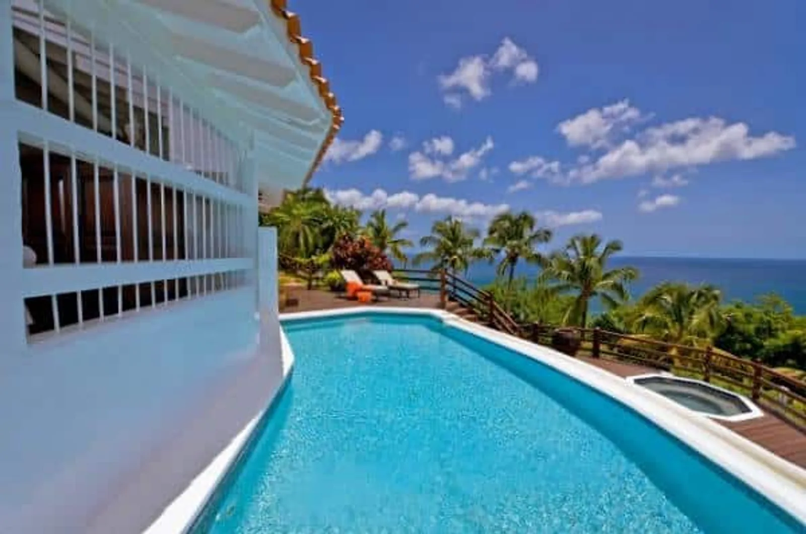 5th Night Free Offer at Windjammer Landing Resort & Residences
