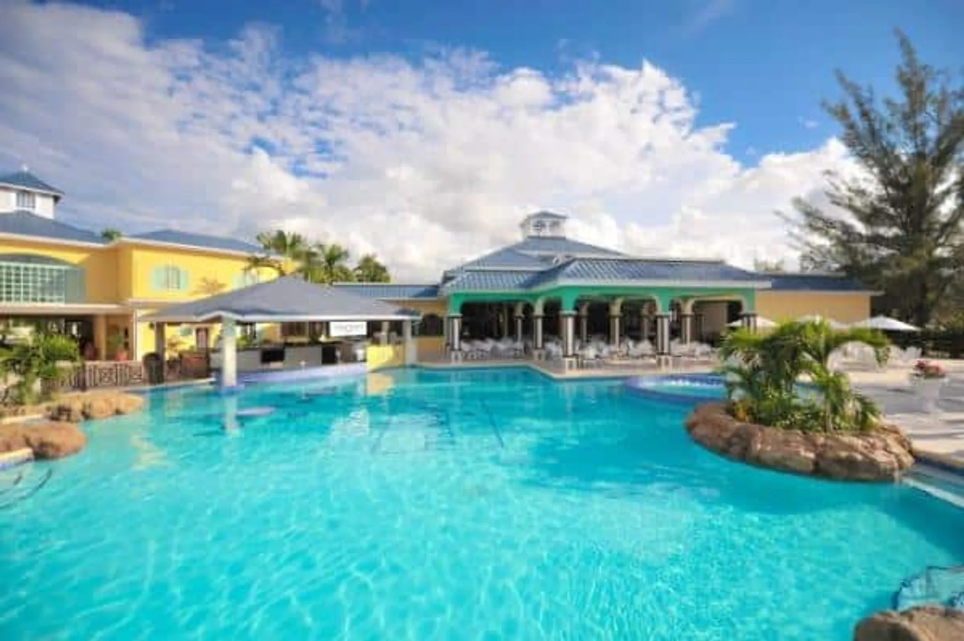 Jewel Paradise Cove Beach Resort Spa