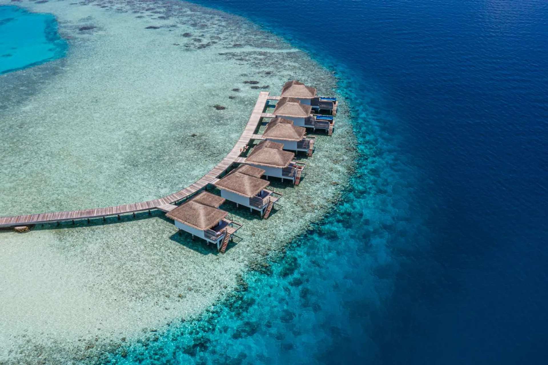 Cocogiri Island Resort