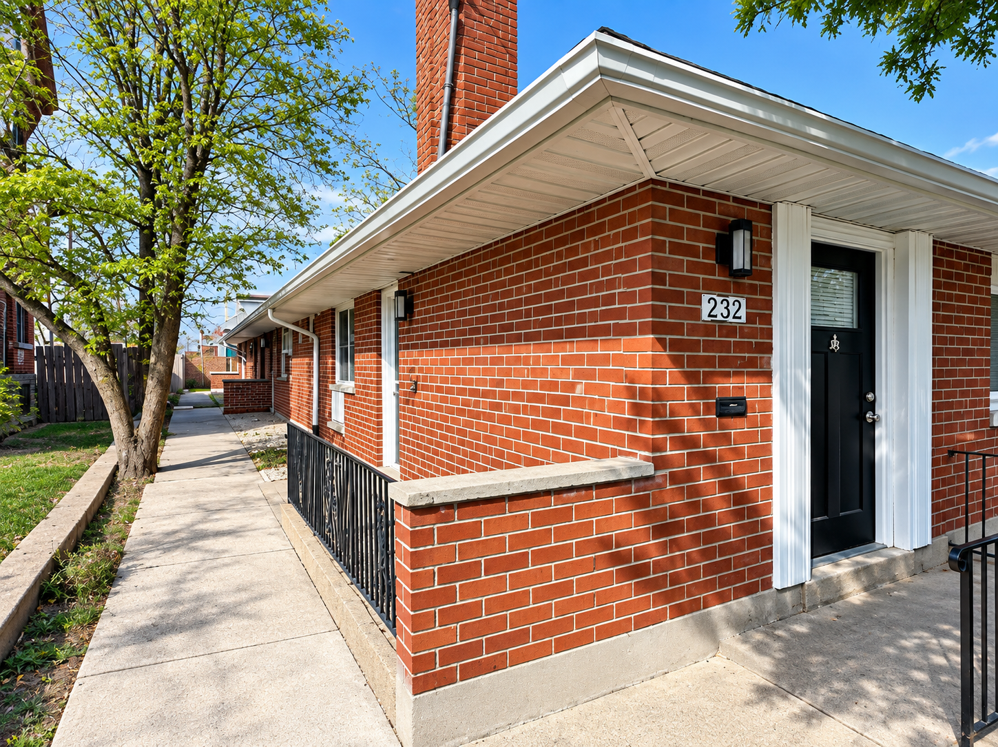 232 Erkenbrecher Ave, #1
