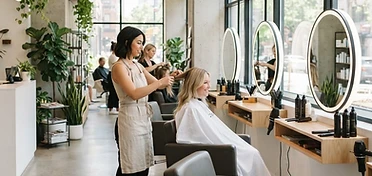 Online Booking: Why Salons and Spas Lose Clients Without It