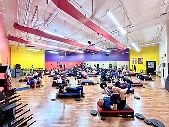 Packed Body Pump class in the studio