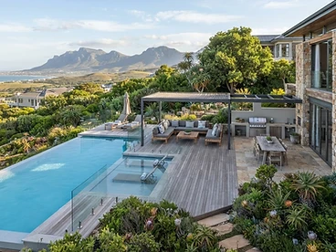 4 bedroom Villa for sale in Sandton