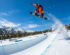 Freestyle ski & snowboard comps