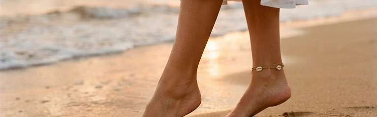 Photos pieds pieds nus : Pieds nus plage par Jade Sable | Pieds d'Or