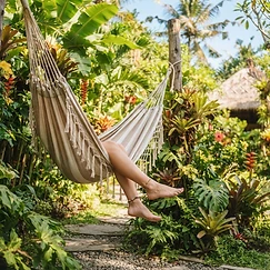 Photos pieds pieds nus : Hamac tropical par Jade Sable | Pieds d'Or
