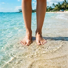 Photos pieds pieds nus : Pieds nus au naturel | Pieds d'Or