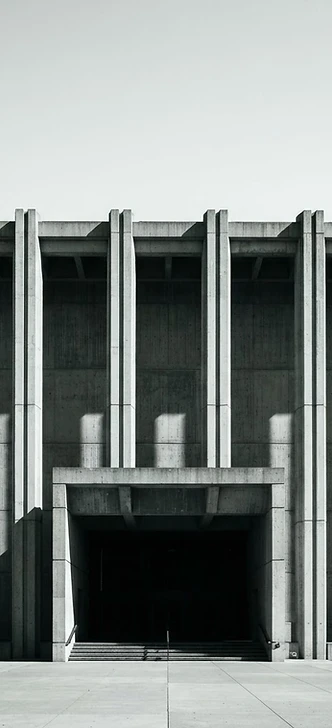 Monumentalna arhitektura — simbol pravne sigurnosti