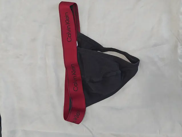 CK RED&BLACK THONG 