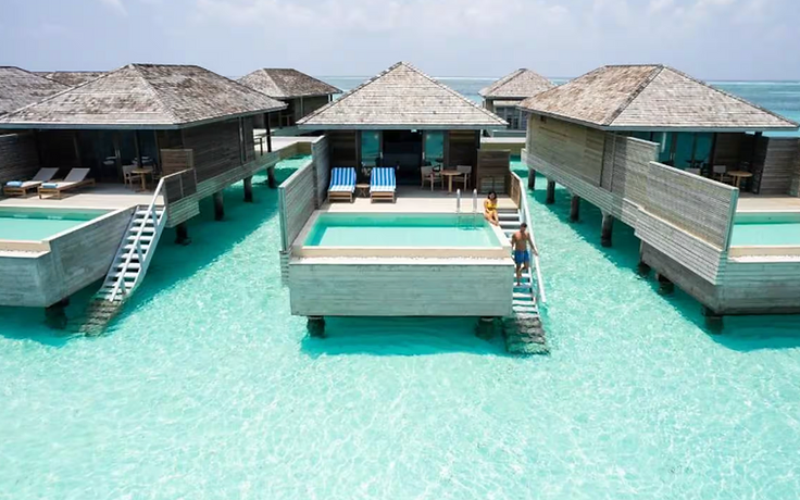 Water Bungalow with Private Pool