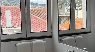 Esmeralda Holidays Apartments · Cathedral Square, Funchal — Merca Stays luxury rental in Funchal, Madeira, Portugal — photo 4