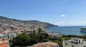 In Town View · Pool Apartment with Sea View, Funchal — Merca Stays luxury rental in Funchal, Madeira, Portugal — photo 2