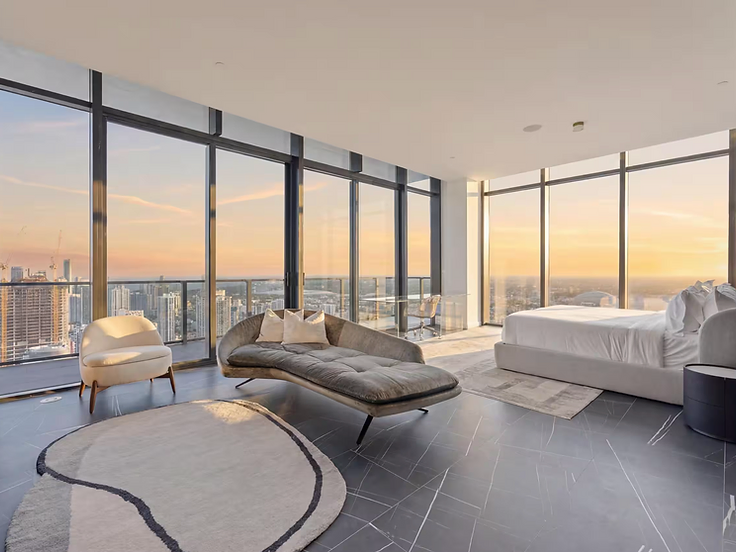 Luxury Top Floor Penthouse & Private Pool 4