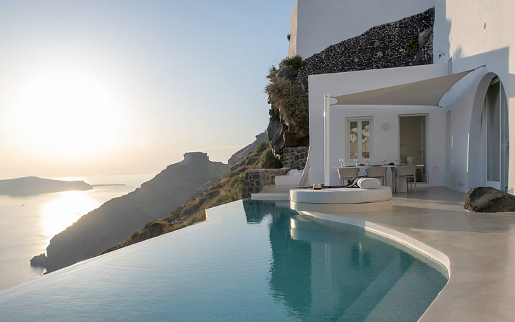 Villa Dio — An Iconic Villa Above Caldera