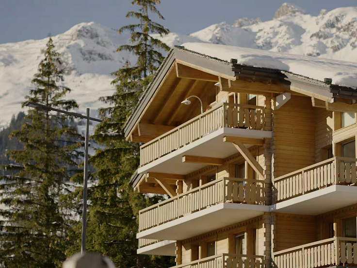 Entire Luxury fully catered chalet 2