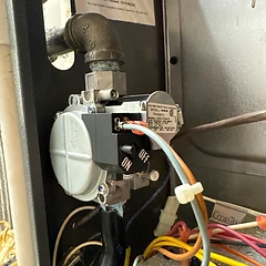 Furnace gas valve and electrical connections during a repair