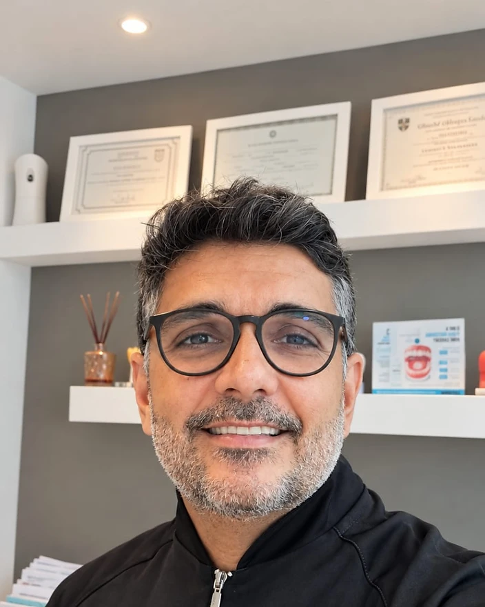 Dr. Emmanuel Caputi — Dr. Emmanuel Caputi