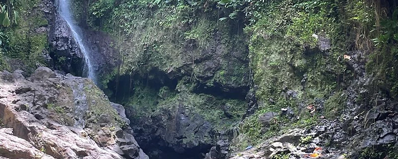 Bras de Fort Waterfall