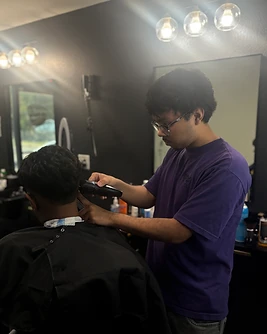 Diego, Barber