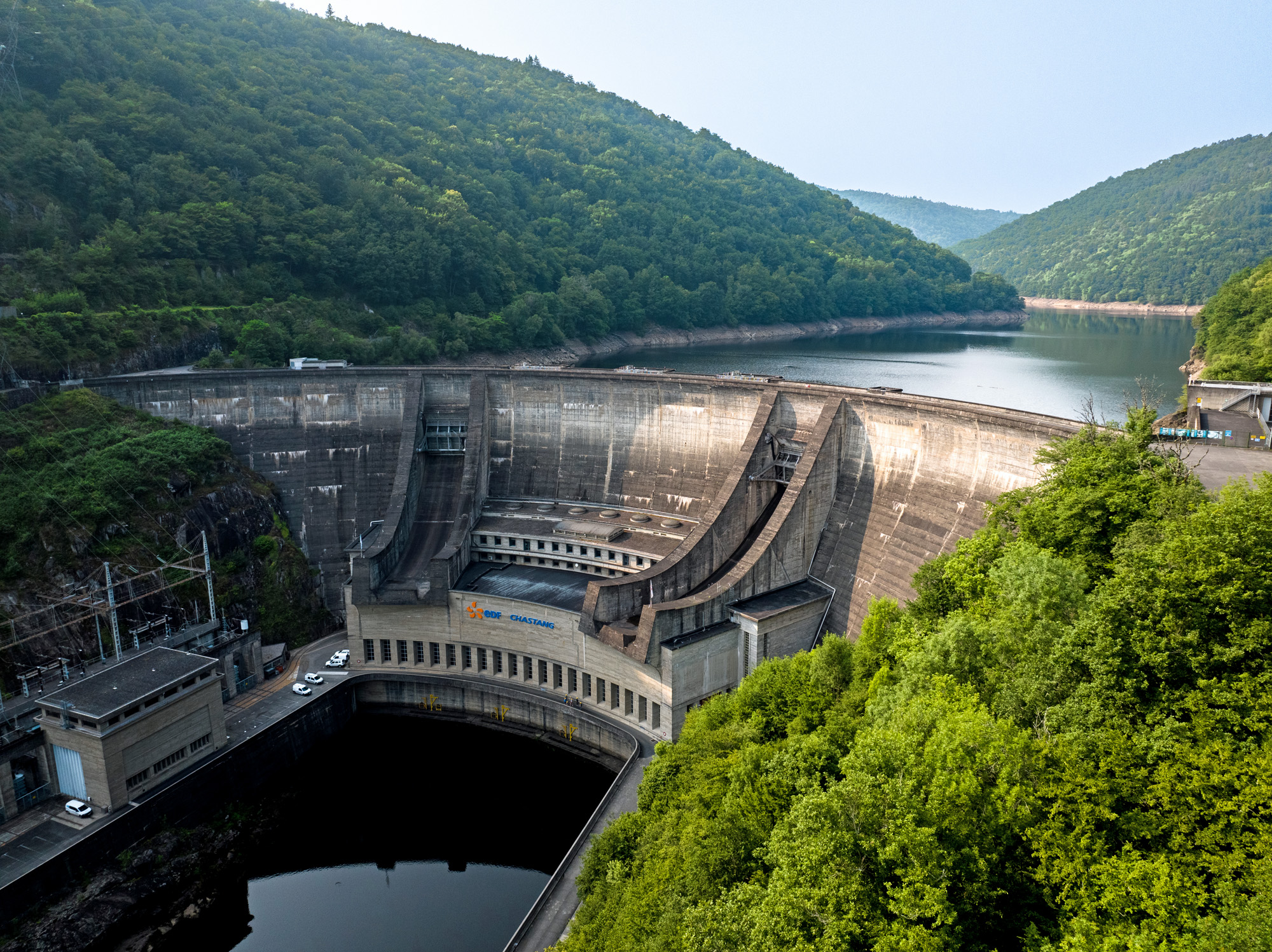 Le barrage du Chastang sur la Dordogne corrézienne