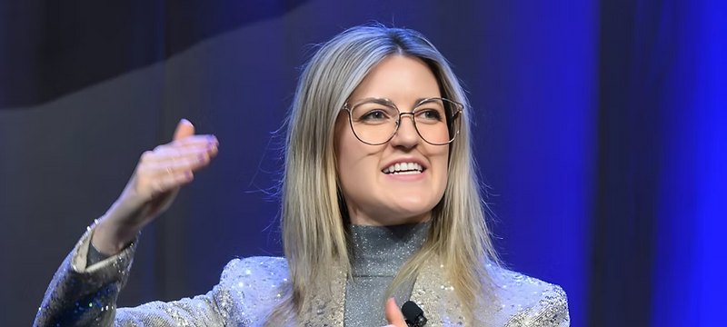 Portrait of Nikki Greenberg, World-Renowned Futurist & Innovation Strategist